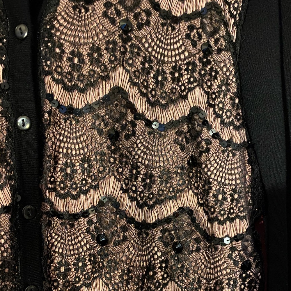 Cardigan - Picture 2 of 4
